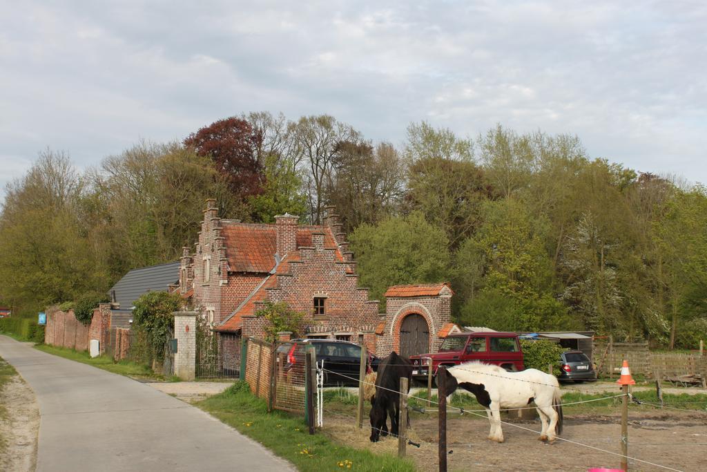 Fazantenhuisje Moortsele Exterior photo